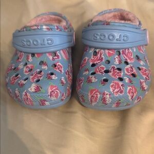 CROCS Kids' Floral Blue and Pink Slippers